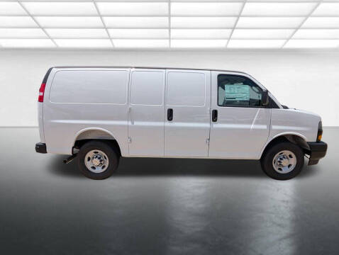2026 Chevrolet Express 2500