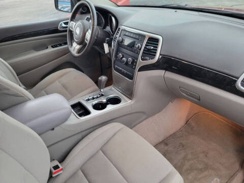 2012 Jeep Grand Cherokee Laredo
