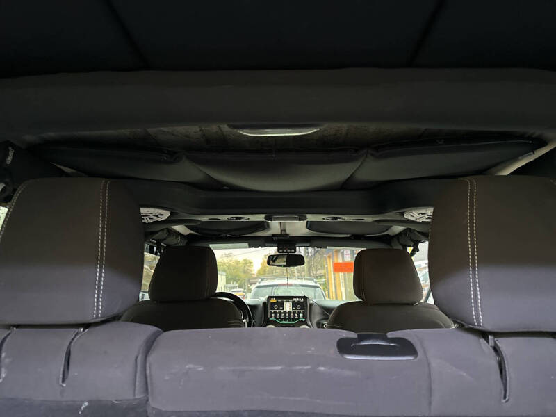 2014 Jeep Wrangler Unlimited Sahara