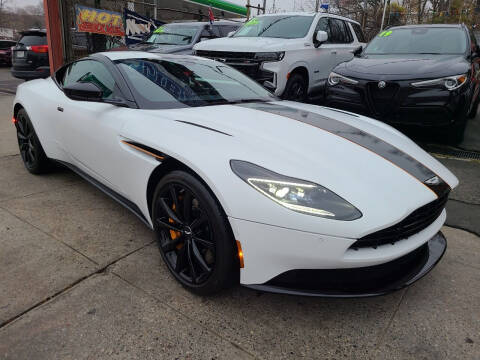 2018 Aston Martin DB11