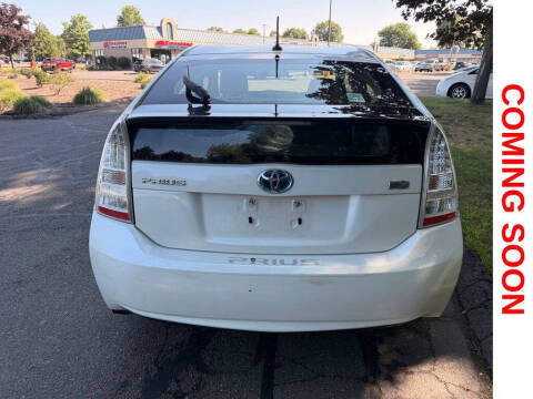 2010 Toyota Prius III