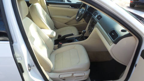 2015 Volkswagen Passat 1.8T Limited Edition