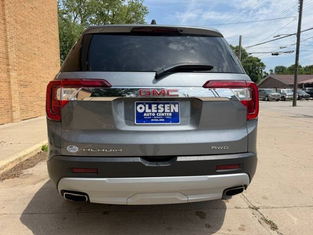 2022 GMC Acadia SLE