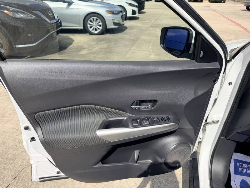 2018 Nissan Kicks SV