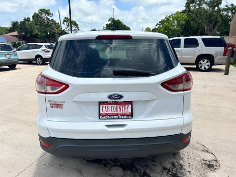 2016 Ford Escape S