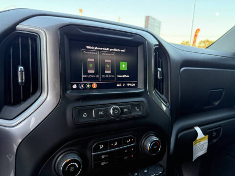 2021 Chevrolet Silverado 1500 Custom