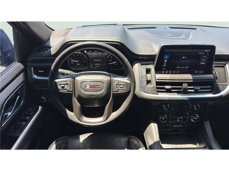 2021 GMC Yukon AT4