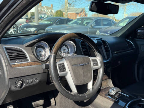 2014 Chrysler 300 C