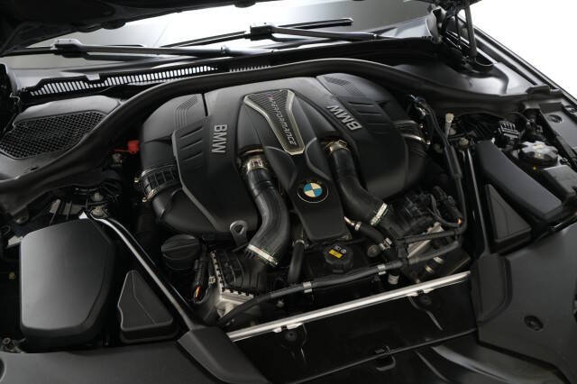 2019 BMW 5 Series M550i xDrive