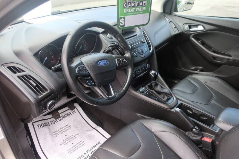 2015 Ford Focus SE