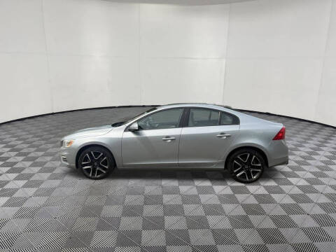 2017 Volvo S60 T5 Dynamic