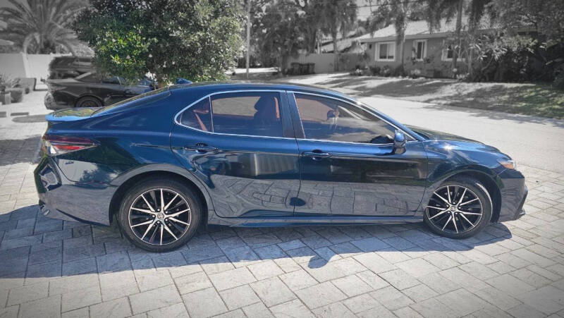 2021 Toyota Camry SE