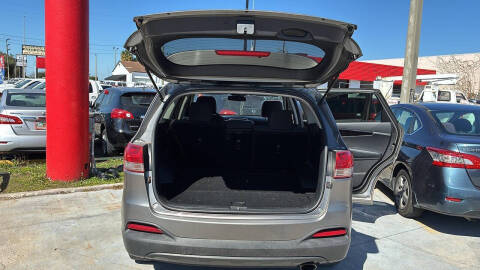 2017 Kia Sorento LX