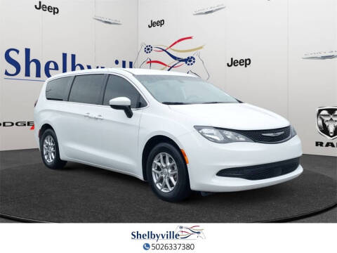 2022 Chrysler Voyager LX