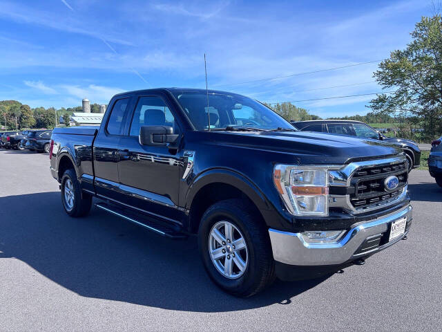 2021 Ford F-150 XLT's photo