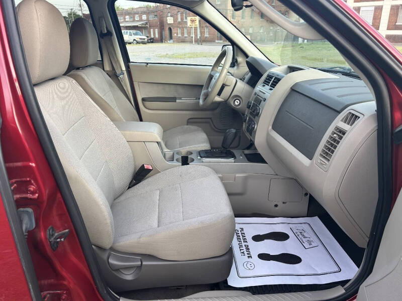 2011 Ford Escape XLT