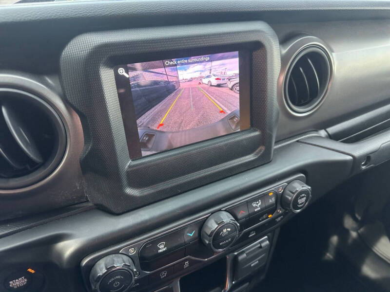 2023 Jeep Gladiator Willys