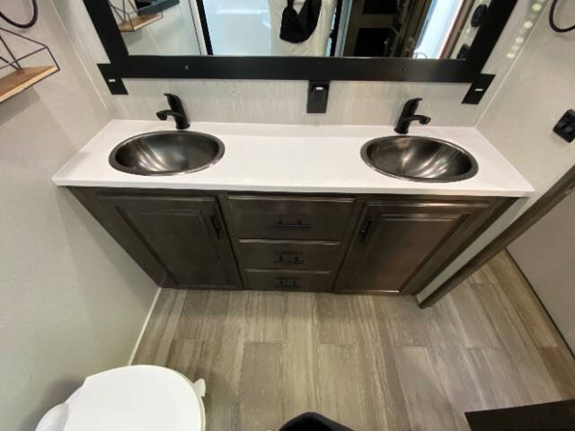 2020 Forest River CARDINAL  345RLX