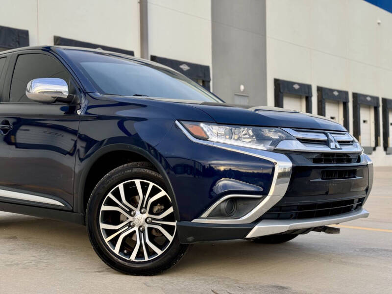 2018 Mitsubishi Outlander ES