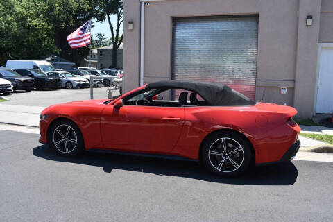 2024 Ford Mustang EcoBoost