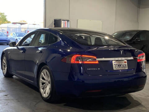 2016 Tesla Model S