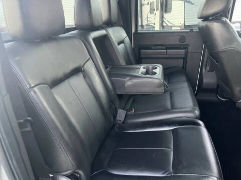 2011 Ford F-350 Super Duty Lariat