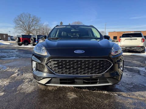 2022 Ford Escape Hybrid SEL