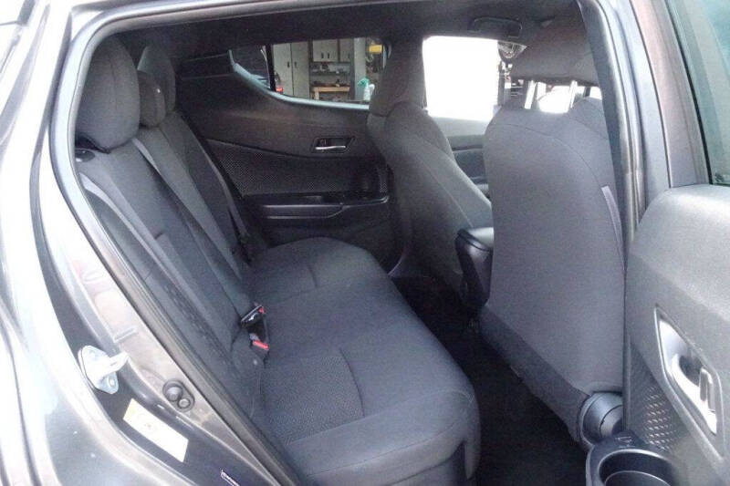 2019 Toyota C-HR XLE