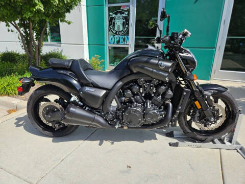 2019 Yamaha VMAX Matte Raven Black