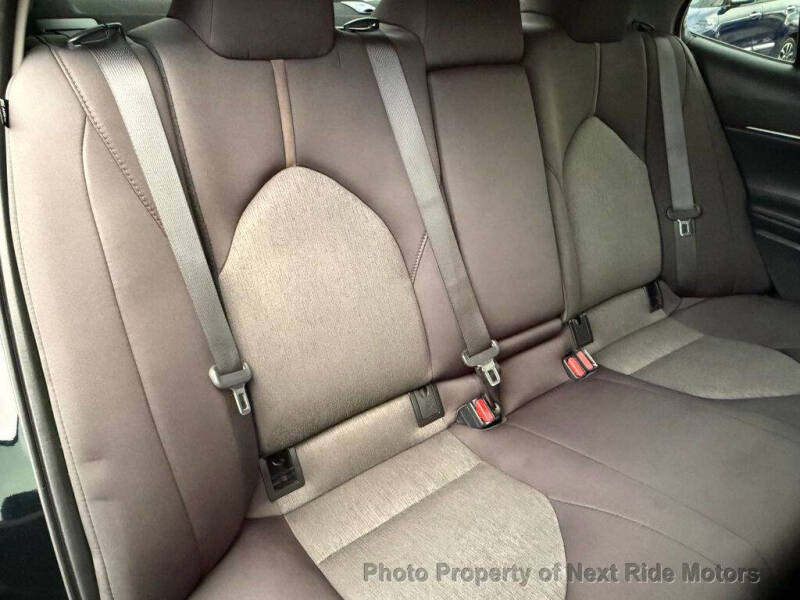 2020 Toyota Camry LE