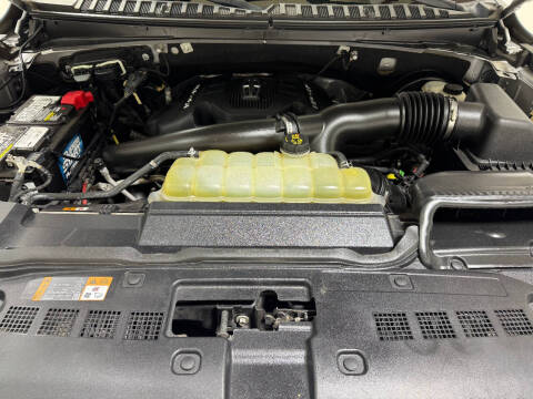 2019 Lincoln Navigator Select