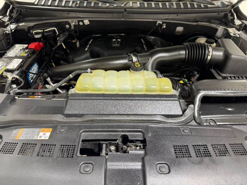 2019 Lincoln Navigator Select