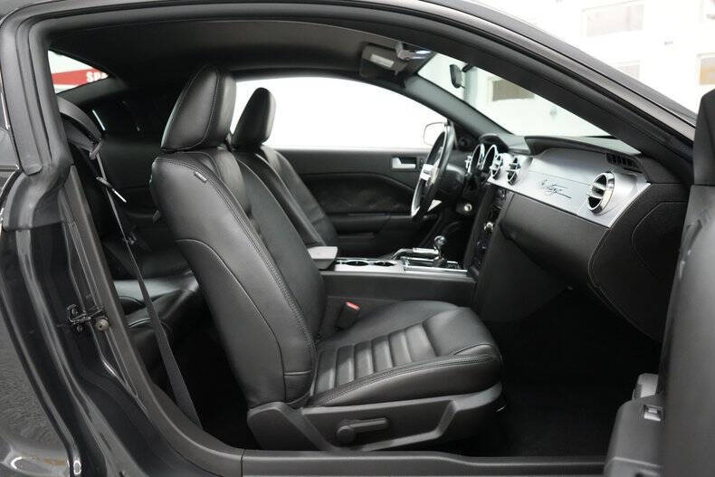 2008 Ford Mustang