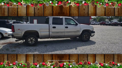 2004 Chevrolet Silverado 2500HD for sale at MIKE'S CYCLE & AUTO in Connersville IN