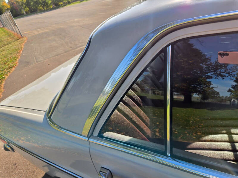 1972 Mercedes-Benz 220