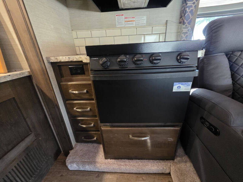 2018 Jayco Redhawk