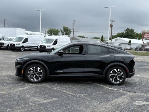 2025 Ford Mustang Mach-E Select