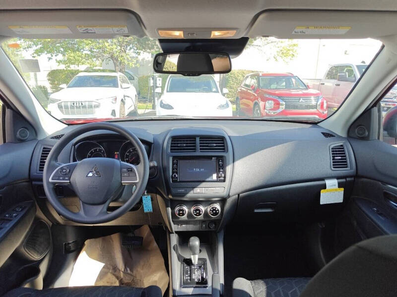 2025 Mitsubishi Outlander Sport