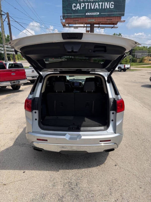 2017 GMC Acadia Denali