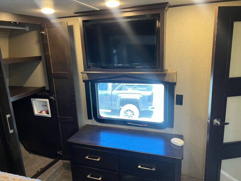 2018 Keystone RV Raptor