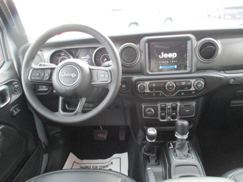 2023 Jeep Gladiator Sport S