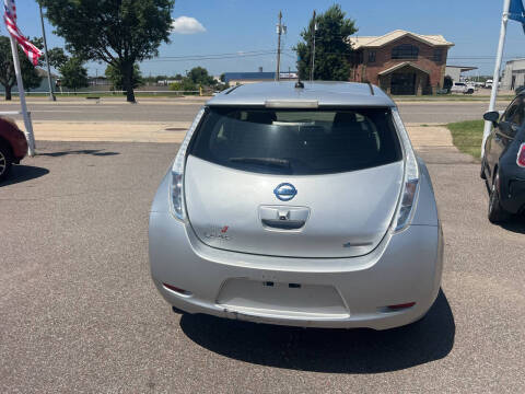 2013 Nissan LEAF S