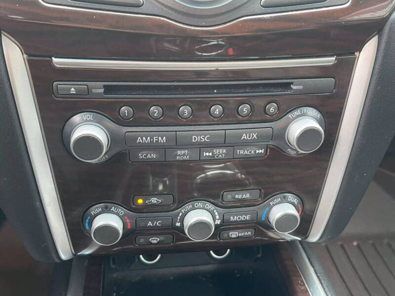 2015 Nissan Pathfinder