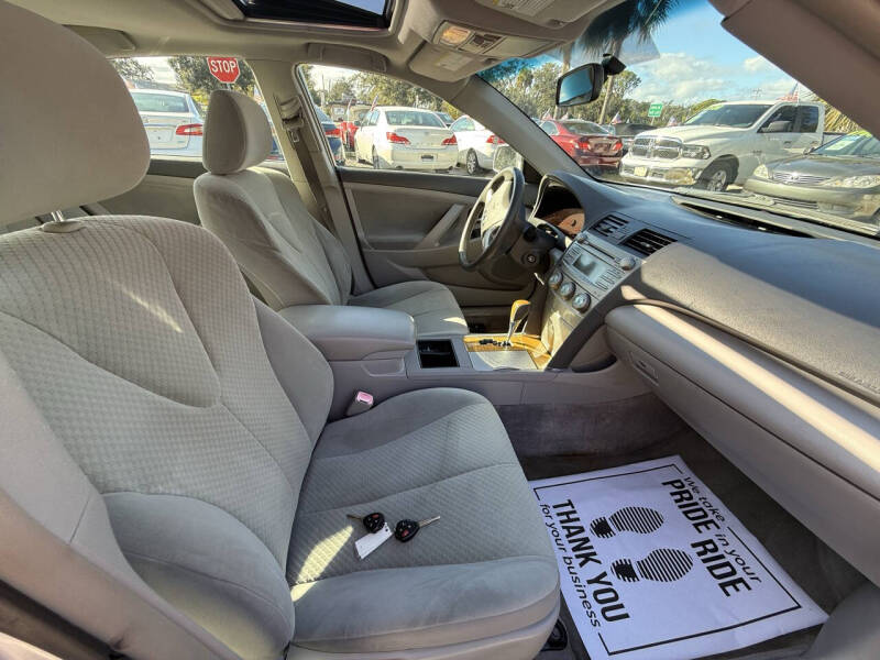 2007 Toyota Camry LE