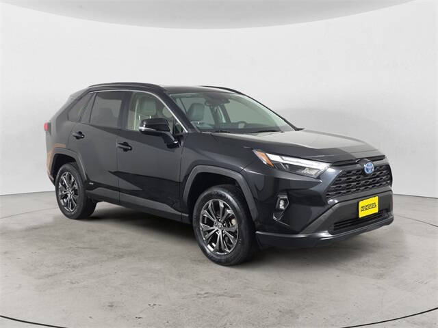 2022 Toyota RAV4 Hybrid XLE Premium