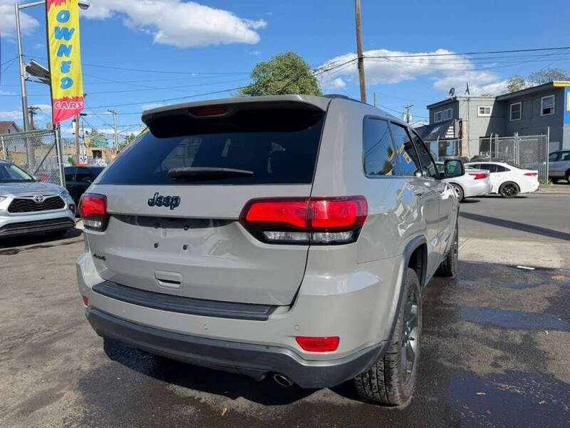 2019 Jeep Grand Cherokee Upland