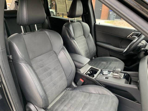 2022 Mitsubishi Outlander SE