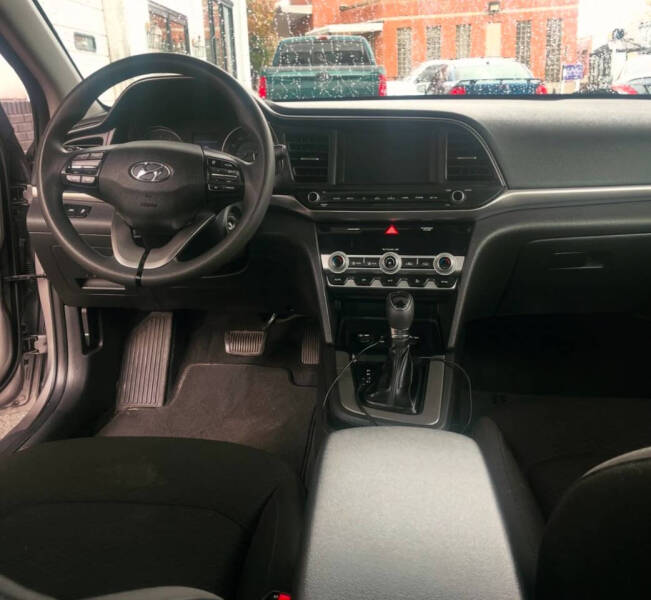 Image 8 of 2020 Hyundai Elantra SEL