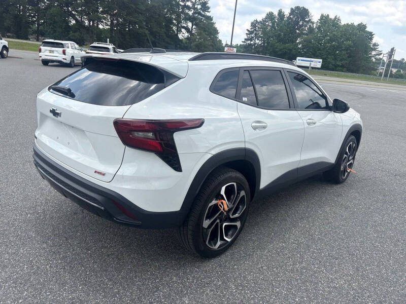 2025 Chevrolet Trax RS