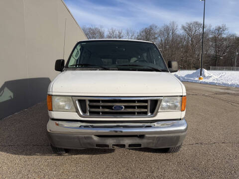 2007 Ford E-Series E-150 XLT
